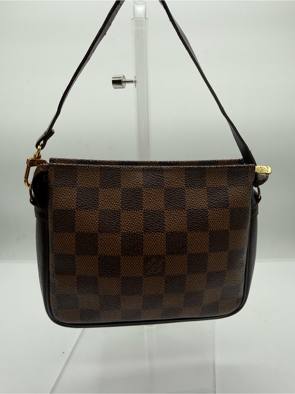 Authentic Louis Vuitton - Picture 7 of 15